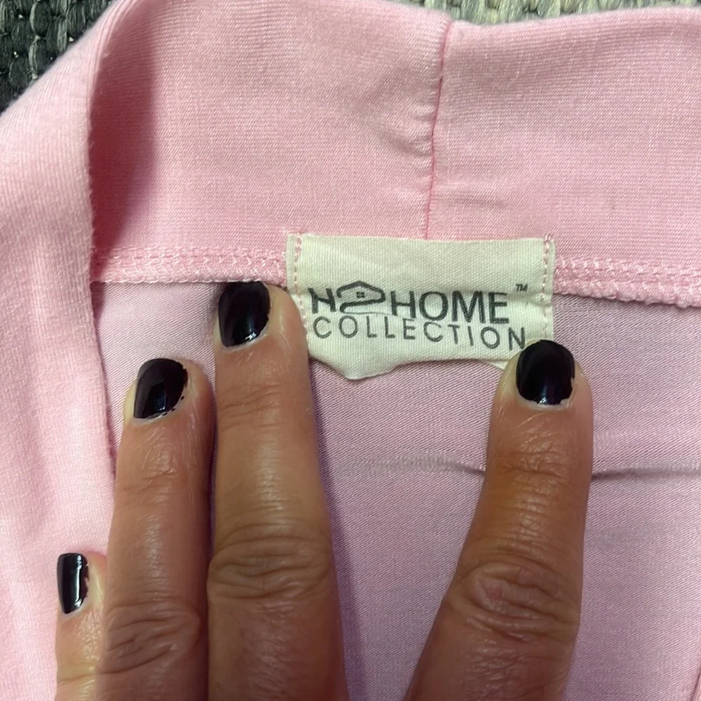 Home Collection S/M Lightweight Pink Robe - Picture 2 of 3